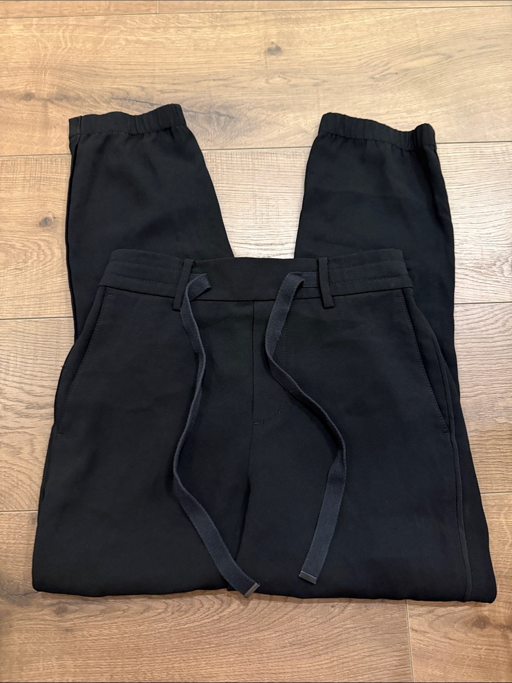 Vince Black Women's Jogger Sweatpants with Drawstring